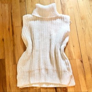 Turtleneck Sweater - Sleeveless